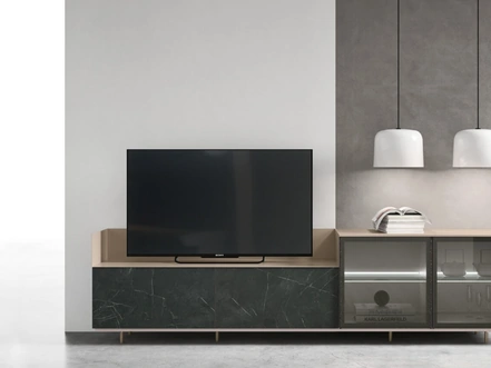 Mobile TV con piedini sm2364